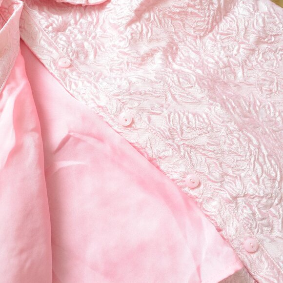 Textured Ruffle-Collar Puff-Sleeve Top - Picture 5 of 6